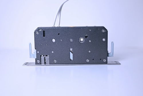 一握開啟智能生活,體驗(yàn)超值指紋鎖 榮耀voc智能門鎖x6